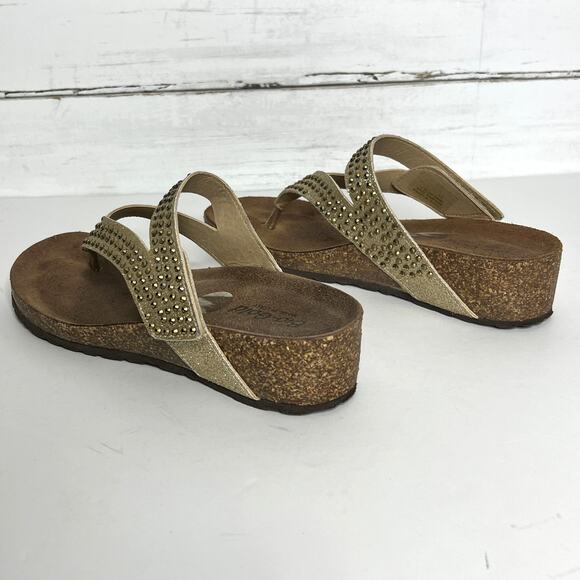 Bio Gold Sandals Gold Glitter Slip On Thong Style Shoe Size 8 - Picture 8 of 9